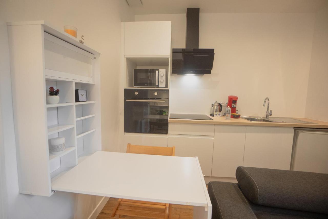 Appartement Cozy Avec Stationnement Gratuit Saint-André-les-Vergers Extérieur photo